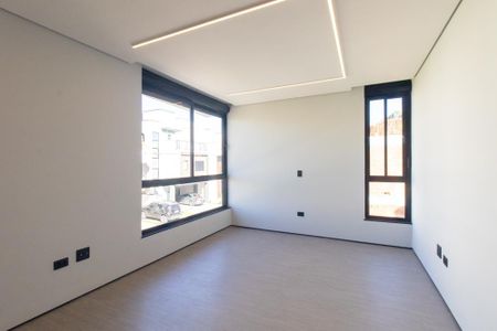 Quarto 3 Suite 3 de casa de condomínio para alugar com 3 quartos, 180m² em Santa Cândida, Curitiba