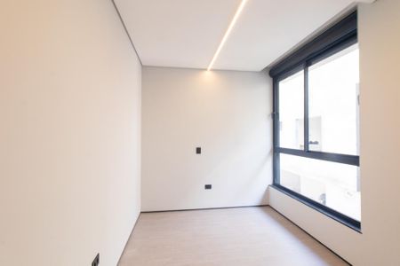 Casa de condomínio para alugar com 180m², 3 quartos e 2 vagas Casa de condomínio para alugar com 180m², 3 quartos e 2 vagasQuarto 1 Suite 1