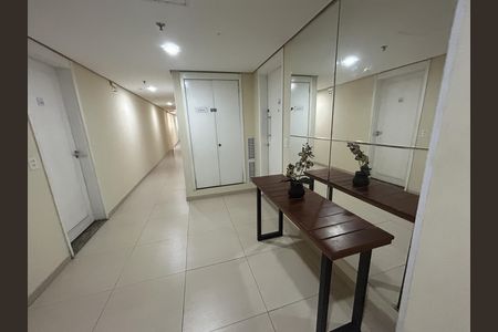 Apartamento para alugar com 50m², 2 quartos e 1 vagaHall de entrada