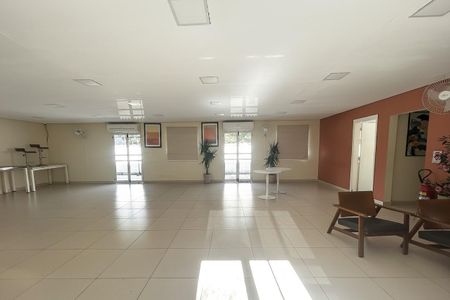 Apartamento para alugar com 50m², 2 quartos e 1 vagaÁrea comum - Salão de festas