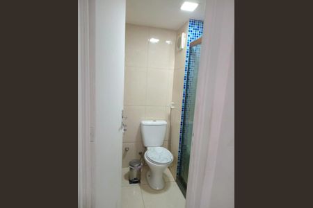Banheiro de apartamento à venda com 2 quartos, 46m² em Engenho Novo, Rio de Janeiro