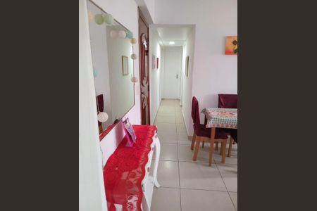 Apartamento à venda com 46m², 2 quartos e 1 vaga Apartamento à venda com 46m², 2 quartos e 1 vagaSala