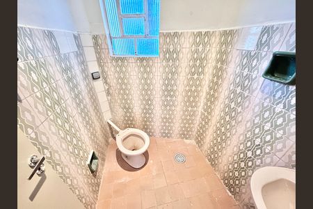 Casa para alugar com 90m², 3 quartos e sem vaga Casa para alugar com 90m², 3 quartos e sem vagaBanheiro