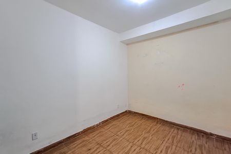 Sala/Quarto de kitnet/studio para alugar com 1 quarto, 26m² em Liberdade, São Paulo
