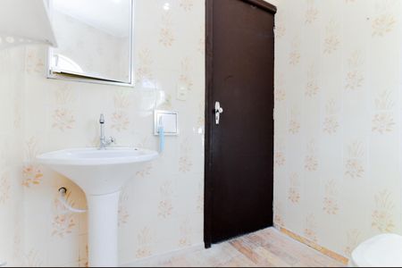 Casa para alugar com 200m², 3 quartos e 4 vagasBanheiro Social