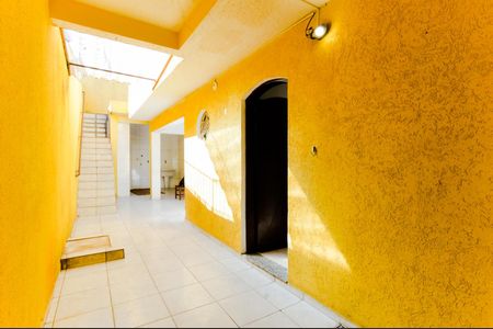 Casa para alugar com 200m², 3 quartos e 4 vagasQuintal