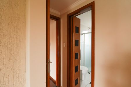Apartamento à venda com 77m², 2 quartos e 2 vagas Apartamento à venda com 77m², 2 quartos e 2 vagasSuíte