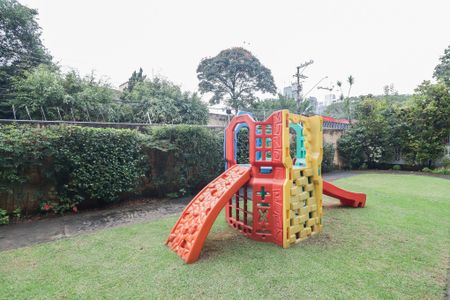 Apartamento à venda com 77m², 2 quartos e 2 vagas Apartamento à venda com 77m², 2 quartos e 2 vagasPlayground