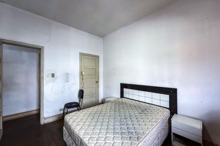 Casa à venda com 1000m², 3 quartos e 2 vagasQuarto 1