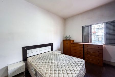 Casa à venda com 1000m², 3 quartos e 2 vagasQuarto 1