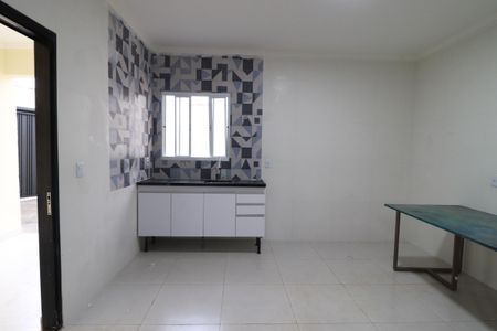 Cozinha  de casa para alugar com 2 quartos, 80m² em Vila Elisa, Ribeirão Preto