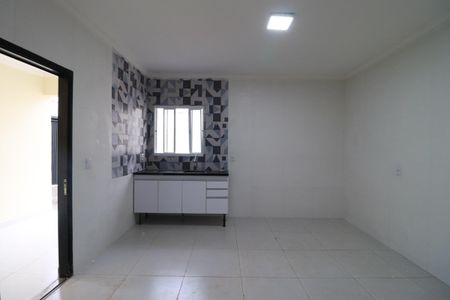 Casa para alugar com 80m², 2 quartos e 1 vagaCozinha 