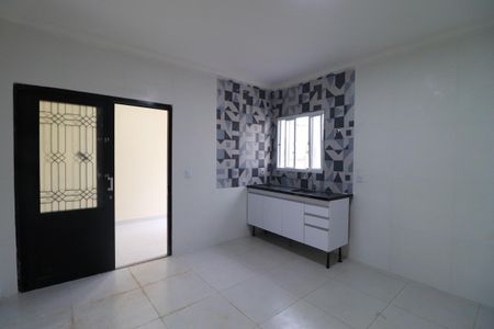 Casa para alugar com 80m², 2 quartos e 1 vagaCozinha 