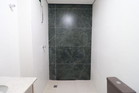 Casa para alugar com 80m², 2 quartos e 1 vagaBanheiro 