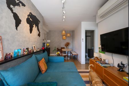 Sala de apartamento à venda com 2 quartos, 68m² em Jardim Mirante, São Paulo
