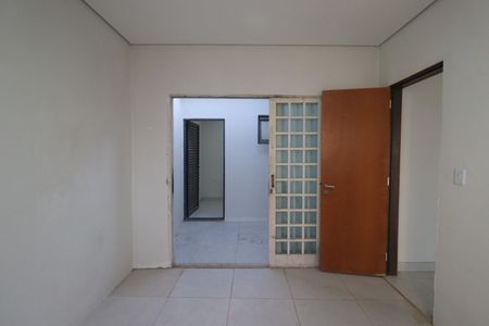 Casa para alugar com 100m², 2 quartos e 1 vagaCozinha 