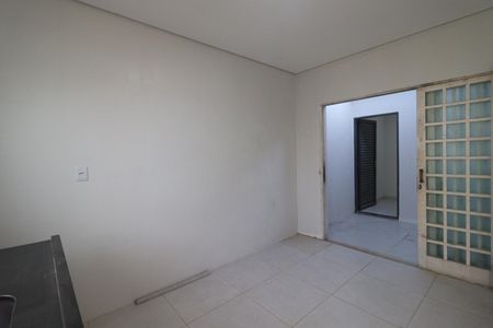 Casa para alugar com 100m², 2 quartos e 1 vagaCozinha 