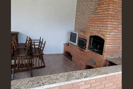Casa de condomínio para alugar com 800m², 2 quartos e 8 vagasCozinha