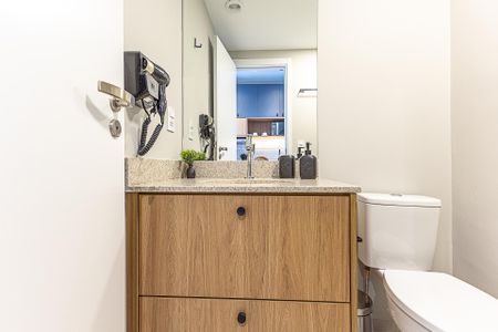 Banheiro de kitnet/studio à venda com 1 quarto, 30m² em Vila Olímpia, São Paulo