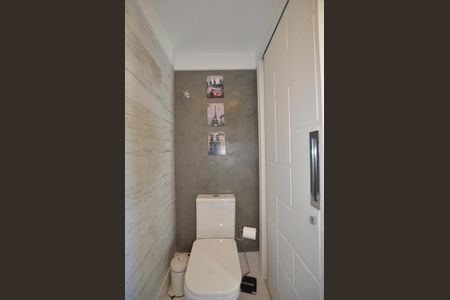 Apartamento à venda com 215m², 3 quartos e 2 vagasLavabo