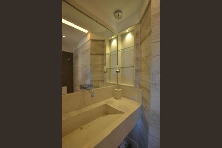 Apartamento à venda com 215m², 3 quartos e 2 vagasLavabo
