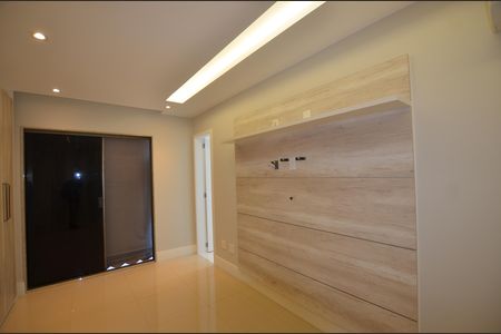 Apartamento à venda com 215m², 3 quartos e 2 vagasQuarto 1 Suite