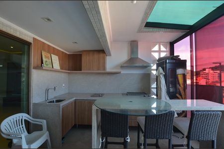 Apartamento à venda com 215m², 3 quartos e 2 vagasVaranada Gourmet