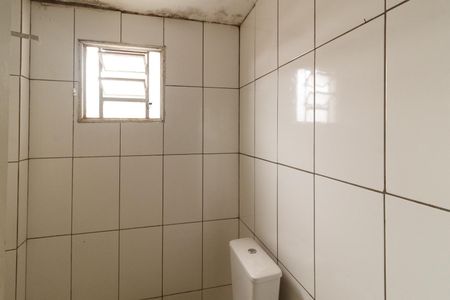 Banheiro de casa para alugar com 1 quarto, 55m² em Vila Maria Alta, São Paulo