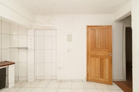 Cozinha de casa para alugar com 1 quarto, 55m² em Vila Maria Alta, São Paulo
