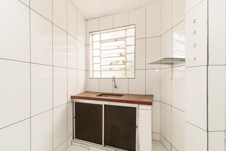 Cozinha de casa para alugar com 1 quarto, 55m² em Vila Maria Alta, São Paulo