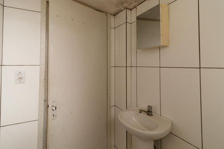 Banheiro de casa para alugar com 1 quarto, 55m² em Vila Maria Alta, São Paulo