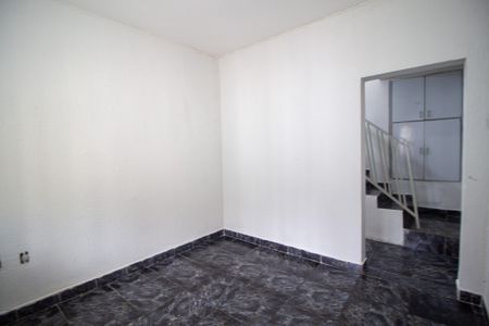 Sala  de casa para alugar com 2 quartos, 67m² em Vila Santana, Sorocaba