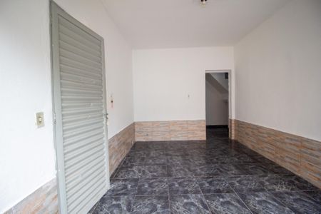 Casa para alugar com 67m², 2 quartos e 1 vagaGaragem