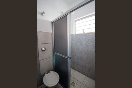 Casa para alugar com 67m², 2 quartos e 1 vagaBanheiro
