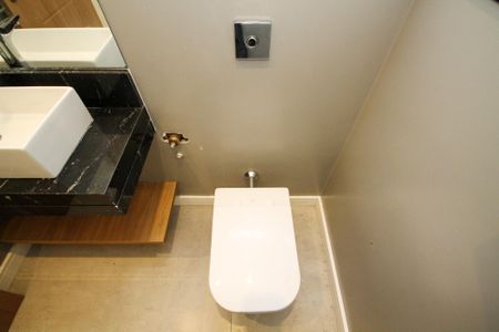 Casa de condomínio para alugar com 400m², 4 quartos e 6 vagas Casa de condomínio para alugar com 400m², 4 quartos e 6 vagasLavabo