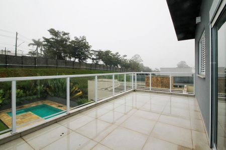 Casa de condomínio para alugar com 400m², 4 quartos e 6 vagas Casa de condomínio para alugar com 400m², 4 quartos e 6 vagasVaranda Suíte 2