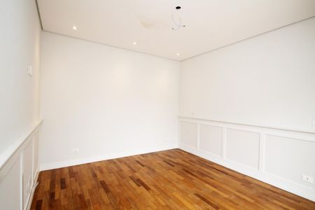 Casa de condomínio para alugar com 400m², 4 quartos e 6 vagas Casa de condomínio para alugar com 400m², 4 quartos e 6 vagasSuíte 2