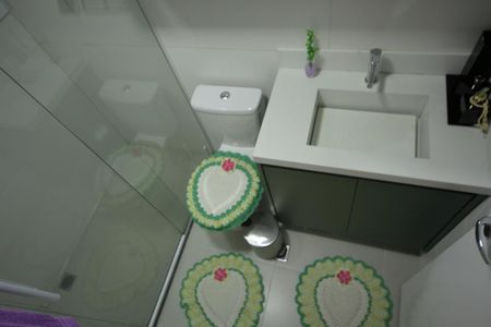 Apartamento à venda com 57m², 2 quartos e 2 vagasBanheiro Social 