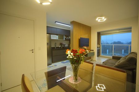 Apartamento à venda com 57m², 2 quartos e 2 vagasSala