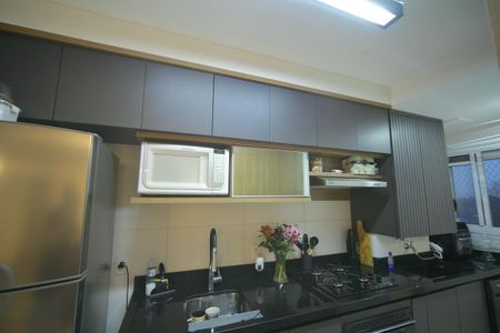 Apartamento à venda com 57m², 2 quartos e 2 vagasCozinha 