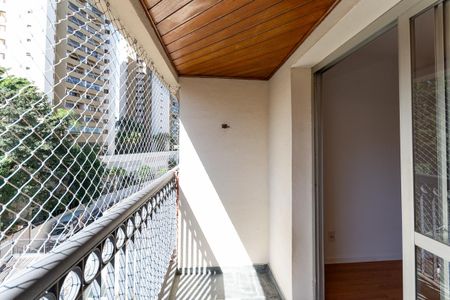 Varanda de apartamento para alugar com 3 quartos, 105m² em Alto de Pinheiros, São Paulo