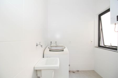 Área de Serviço de apartamento à venda com 2 quartos, 68m² em Vila Suzana, São Paulo