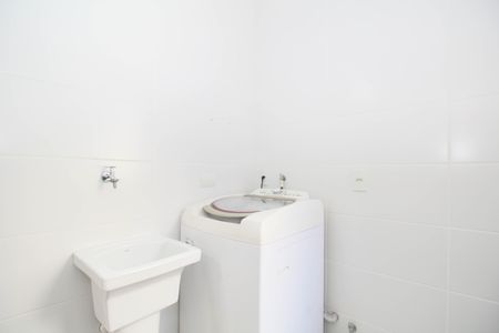Apartamento à venda com 68m², 2 quartos e 1 vagaÁrea de Serviço