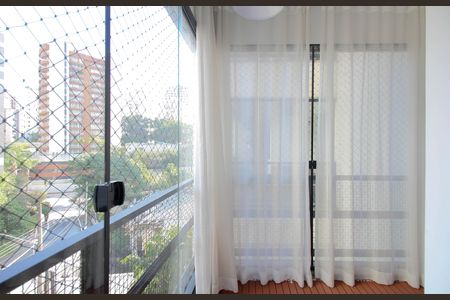 Apartamento à venda com 68m², 2 quartos e 1 vagavaranda Sala