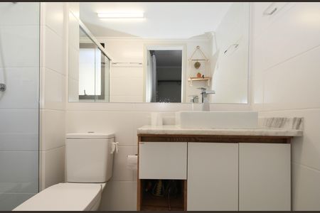 Banheiro 1 de apartamento à venda com 2 quartos, 68m² em Vila Suzana, São Paulo
