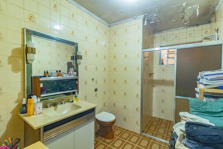 Banheiro social de casa à venda com 3 quartos, 357m² em Jardim Oriental, São Paulo