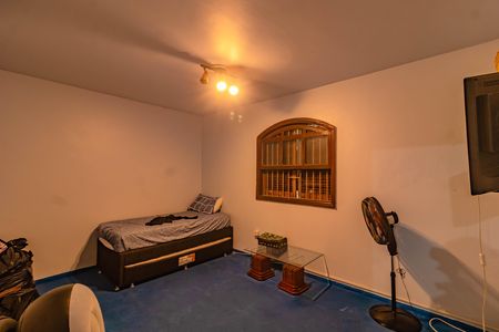 Casa à venda com 3 quartos, 357m² em Jardim Oriental, São Paulo