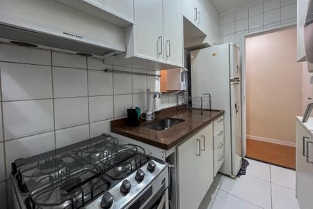 Apartamento à venda com 65m², 2 quartos e 1 vaga Apartamento à venda com 65m², 2 quartos e 1 vagaCozinha