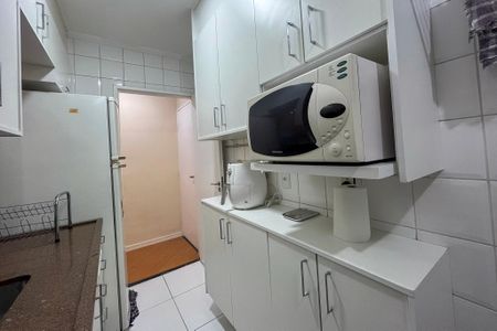 Apartamento à venda com 65m², 2 quartos e 1 vaga Apartamento à venda com 65m², 2 quartos e 1 vagaCozinha