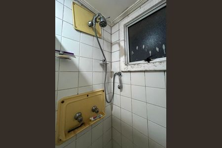 Apartamento à venda com 65m², 2 quartos e 1 vaga Apartamento à venda com 65m², 2 quartos e 1 vagaBanheiro